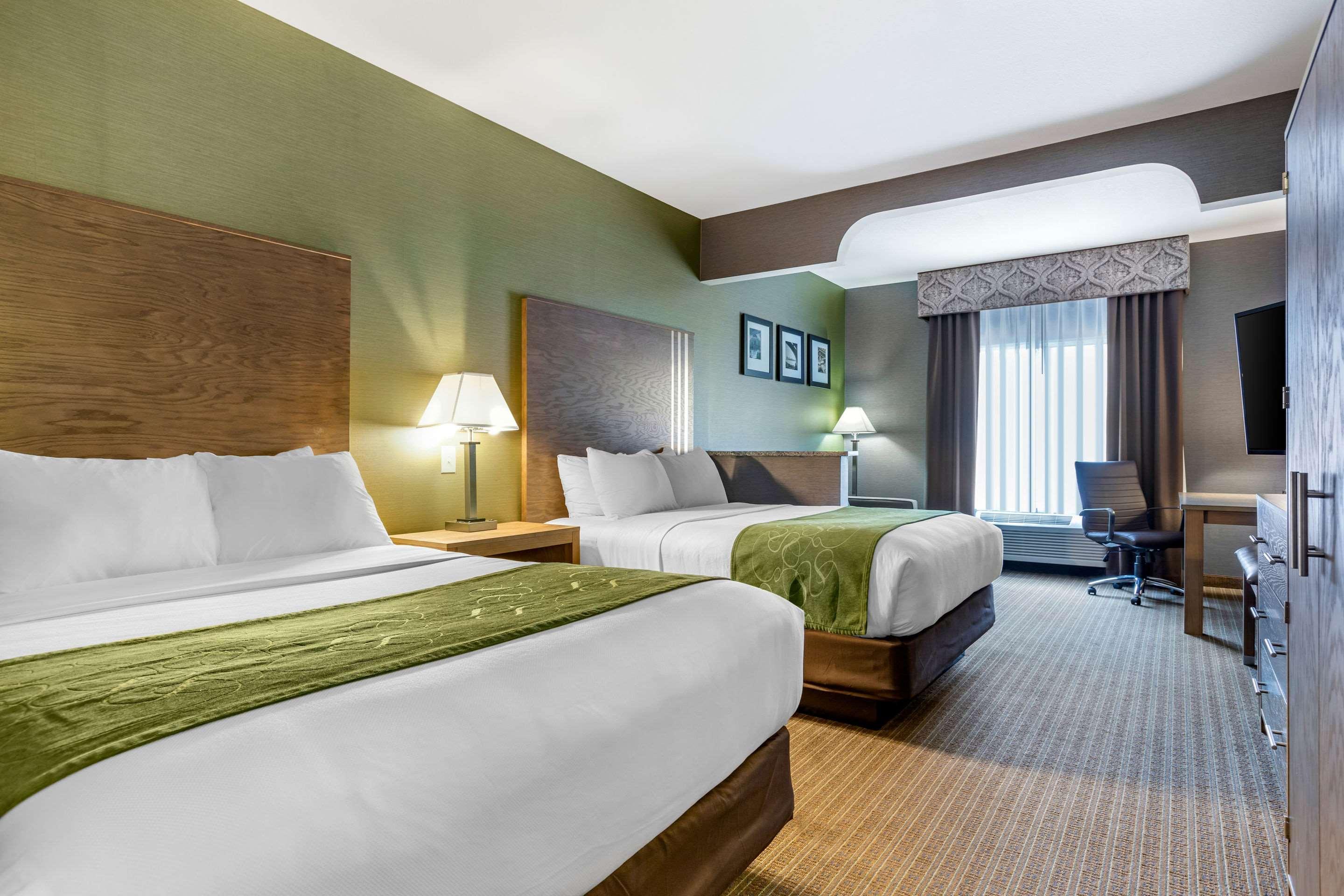 Comfort Suites Southgate-Detroit Buitenkant foto